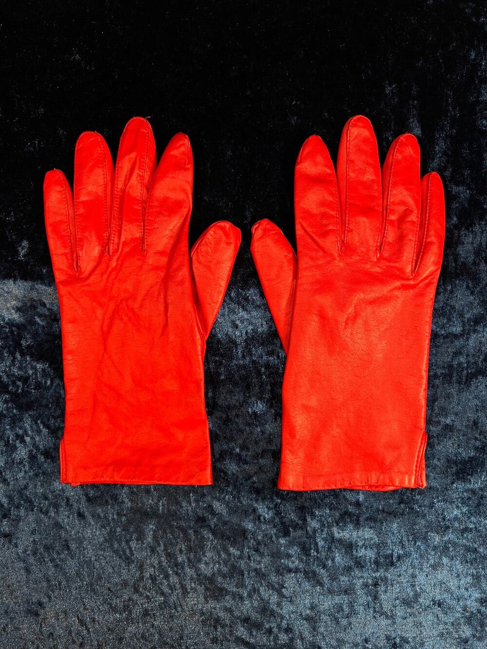 Vintage Genuine Leather Lined Gloves - Fire Engine Red Wrist-Length Pair
